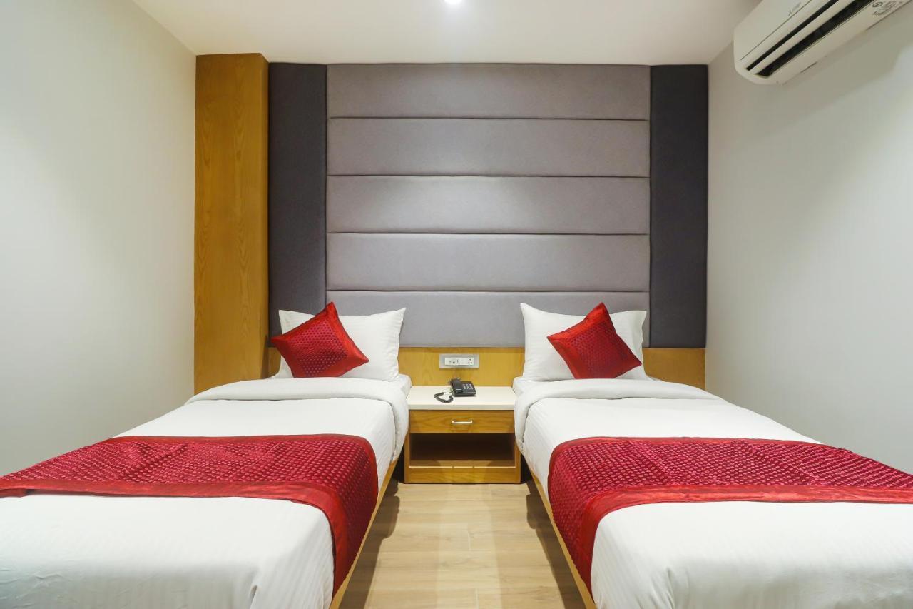 Hotel Bricks, Karol Bagh, New Delhi 외부 사진