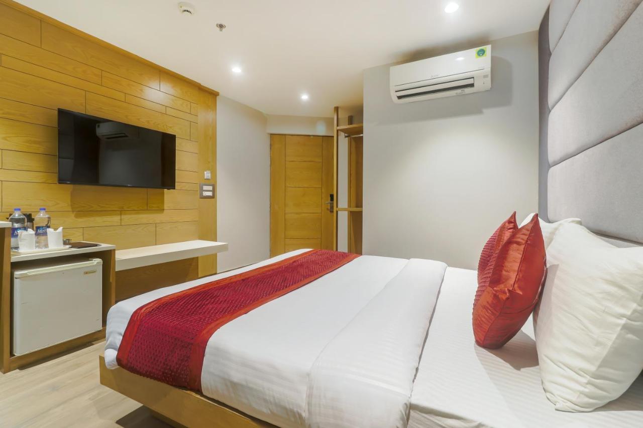 Hotel Bricks, Karol Bagh, New Delhi 외부 사진