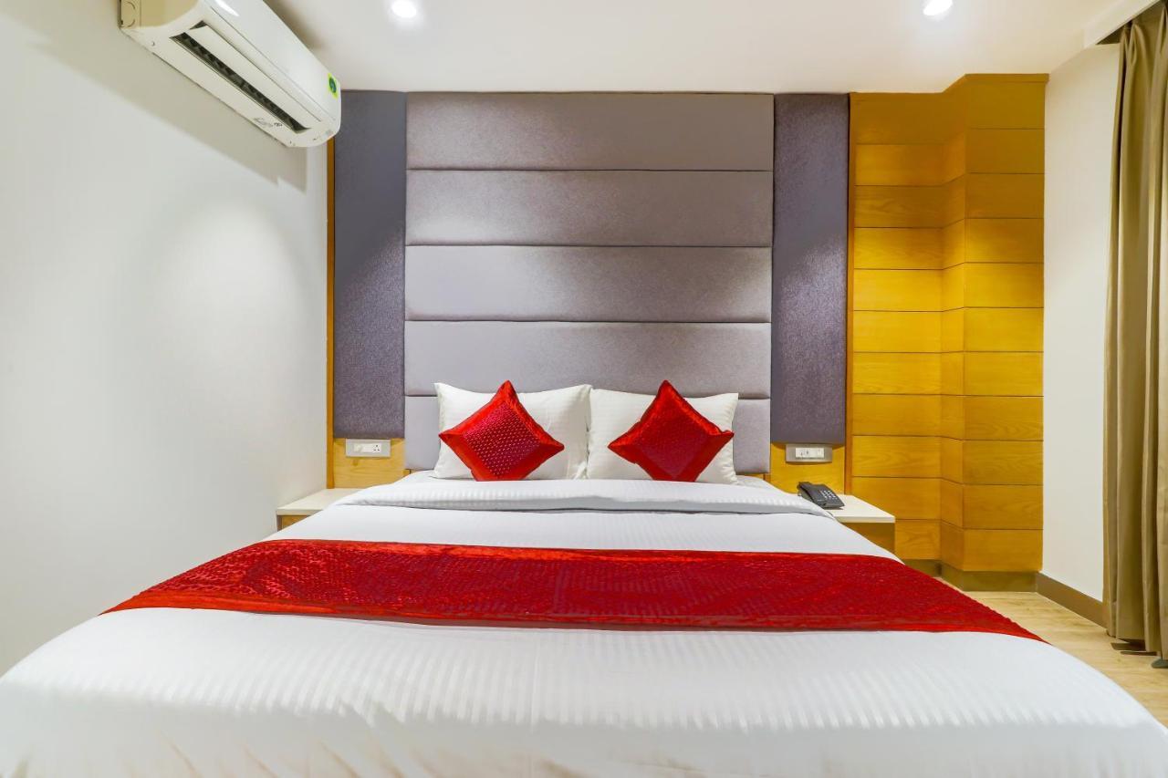 Hotel Bricks, Karol Bagh, New Delhi 외부 사진