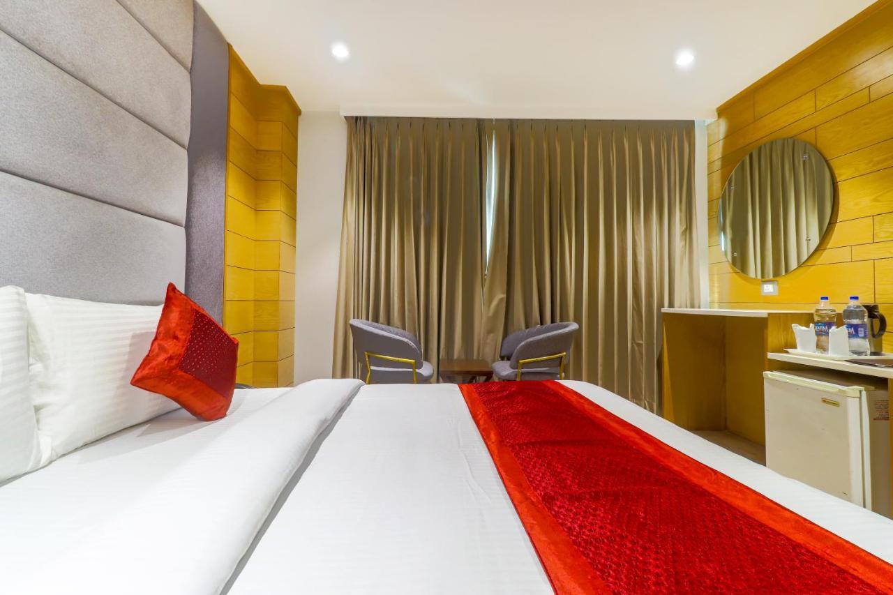 Hotel Bricks, Karol Bagh, New Delhi 외부 사진