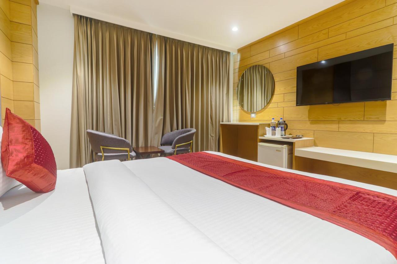 Hotel Bricks, Karol Bagh, New Delhi 외부 사진